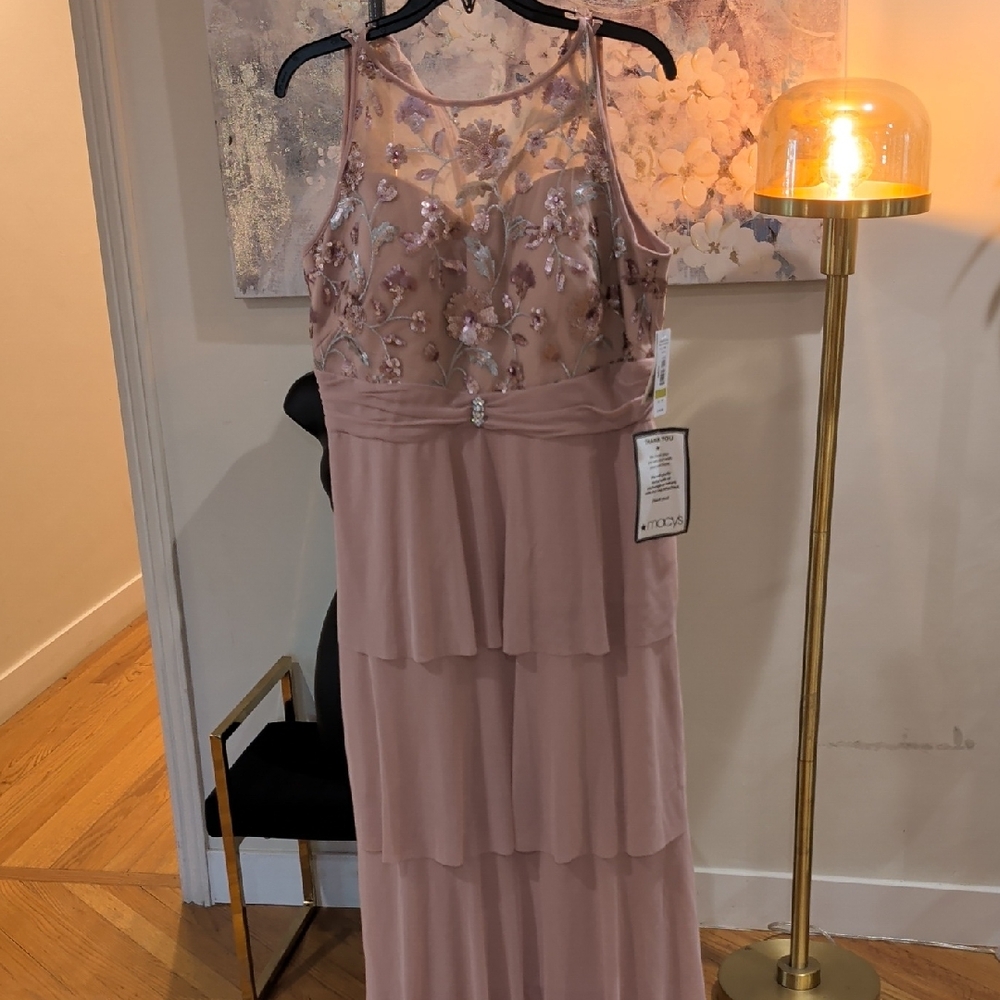 NWT R & M Richards Women's Embellished Illusion-Bodice Gown szie 14